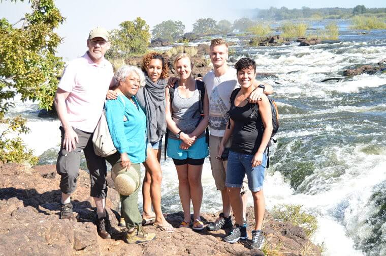 Familie Scheeper bij Victoria watervallen Zambia