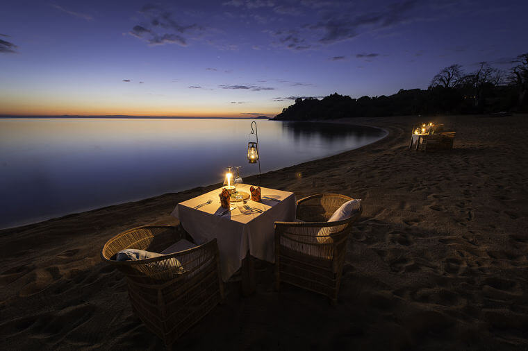 Romantisch diner op Likoma Island Lake Malawi