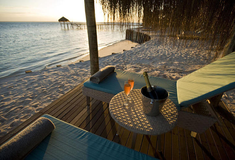 Dugong Beach Lodge privé terras Mozambique