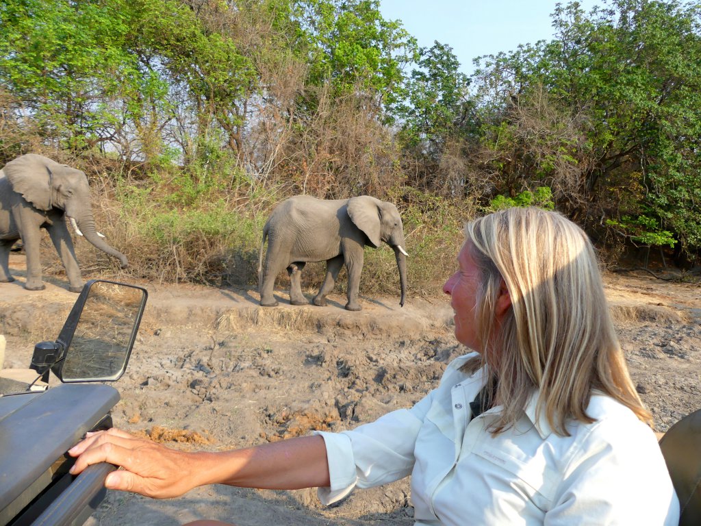 Linda tijdens fotosafari in South Luangwa National Park Zambia