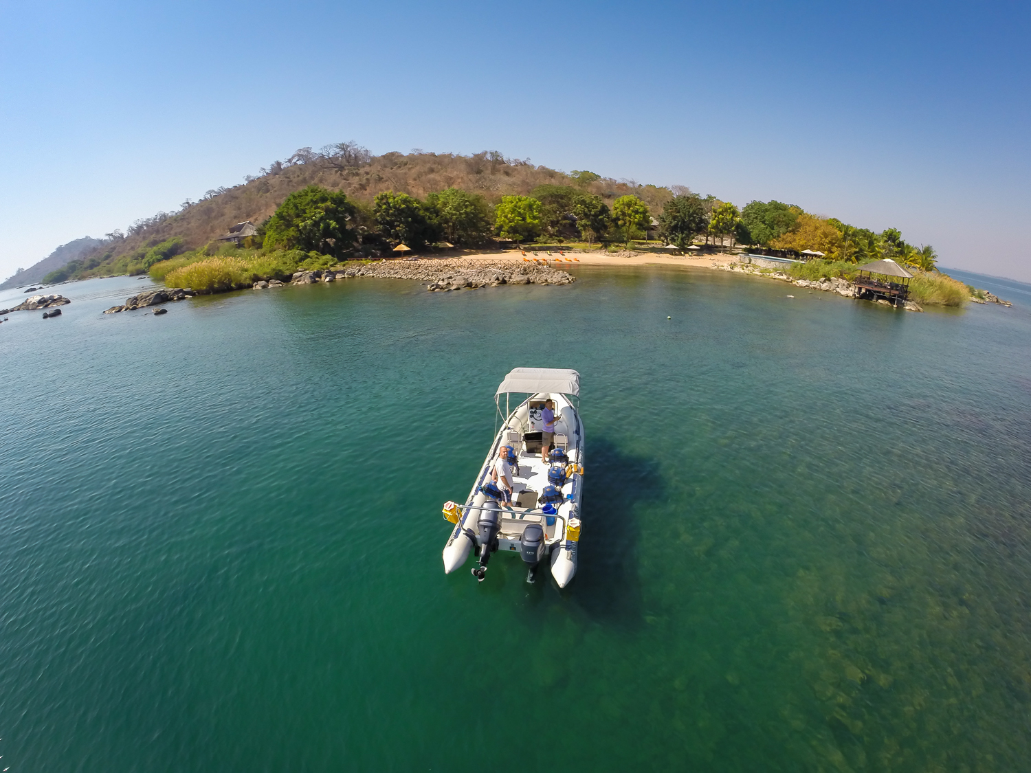 Aankomst Blue Zebra Islands Lodge Lake Malawi