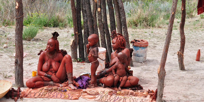 Himba gemeenschap nabij Opuwo Namibië