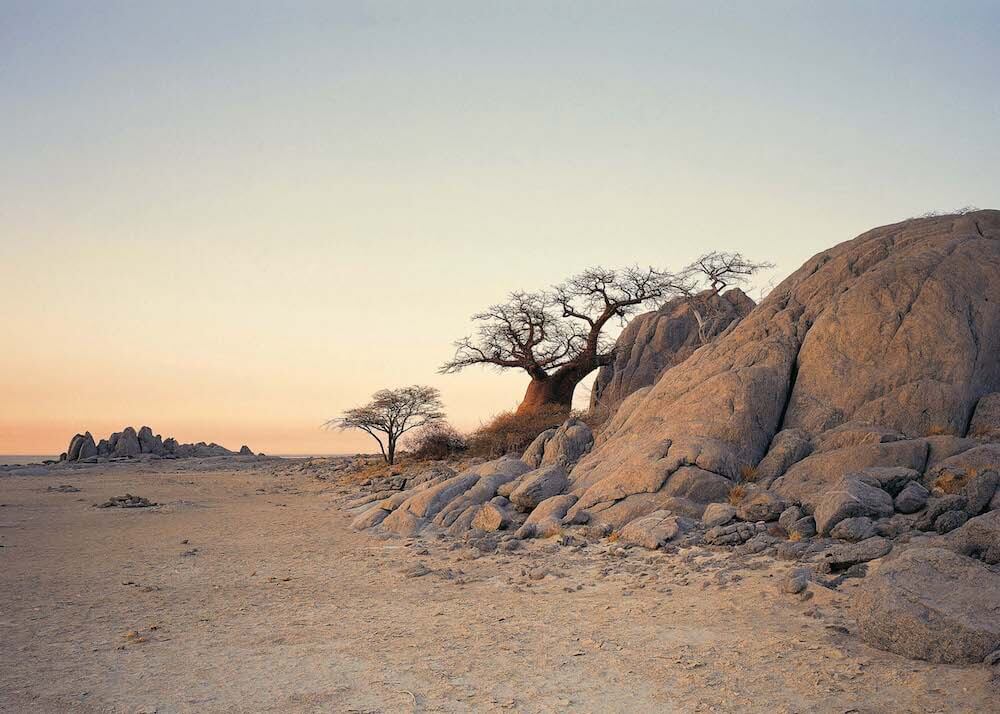 Kubu Island Botswana bij zonsondergang