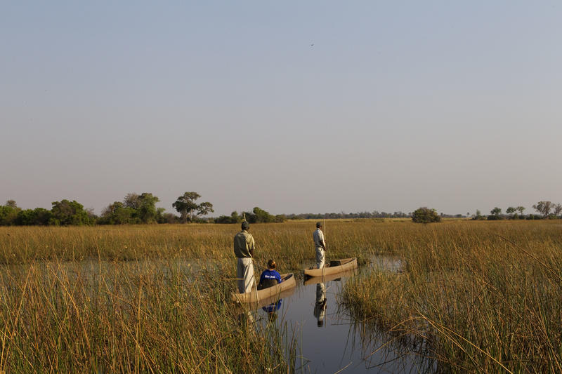 Mokoro tocht bij Kanana in Okavango Delta Botswana